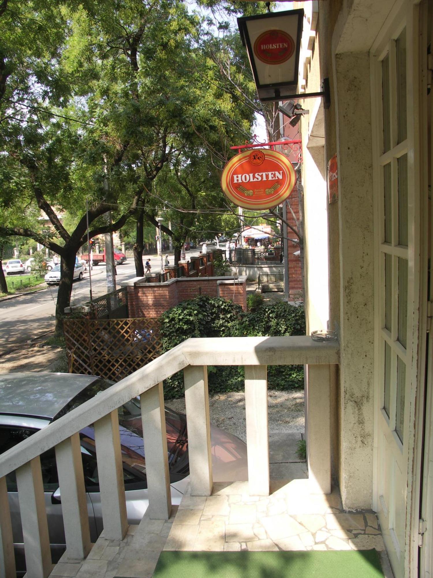 Carmen Pension Budapest Luaran gambar