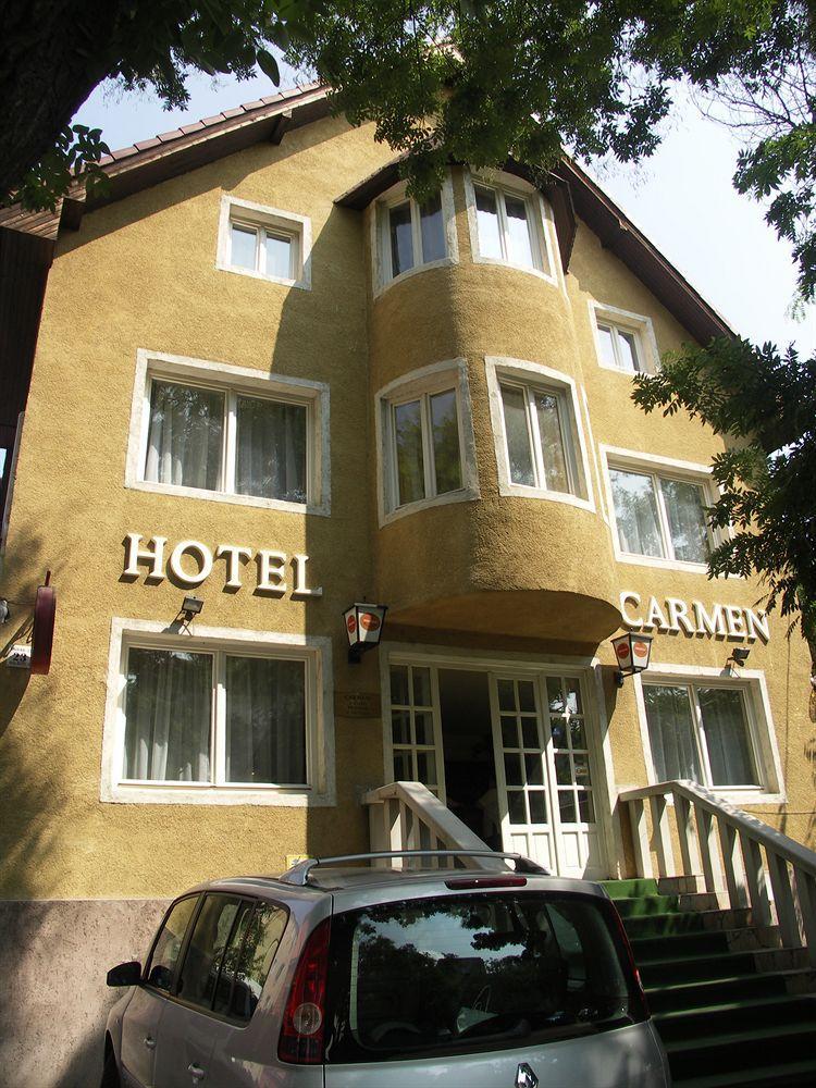 Carmen Pension Budapest Luaran gambar